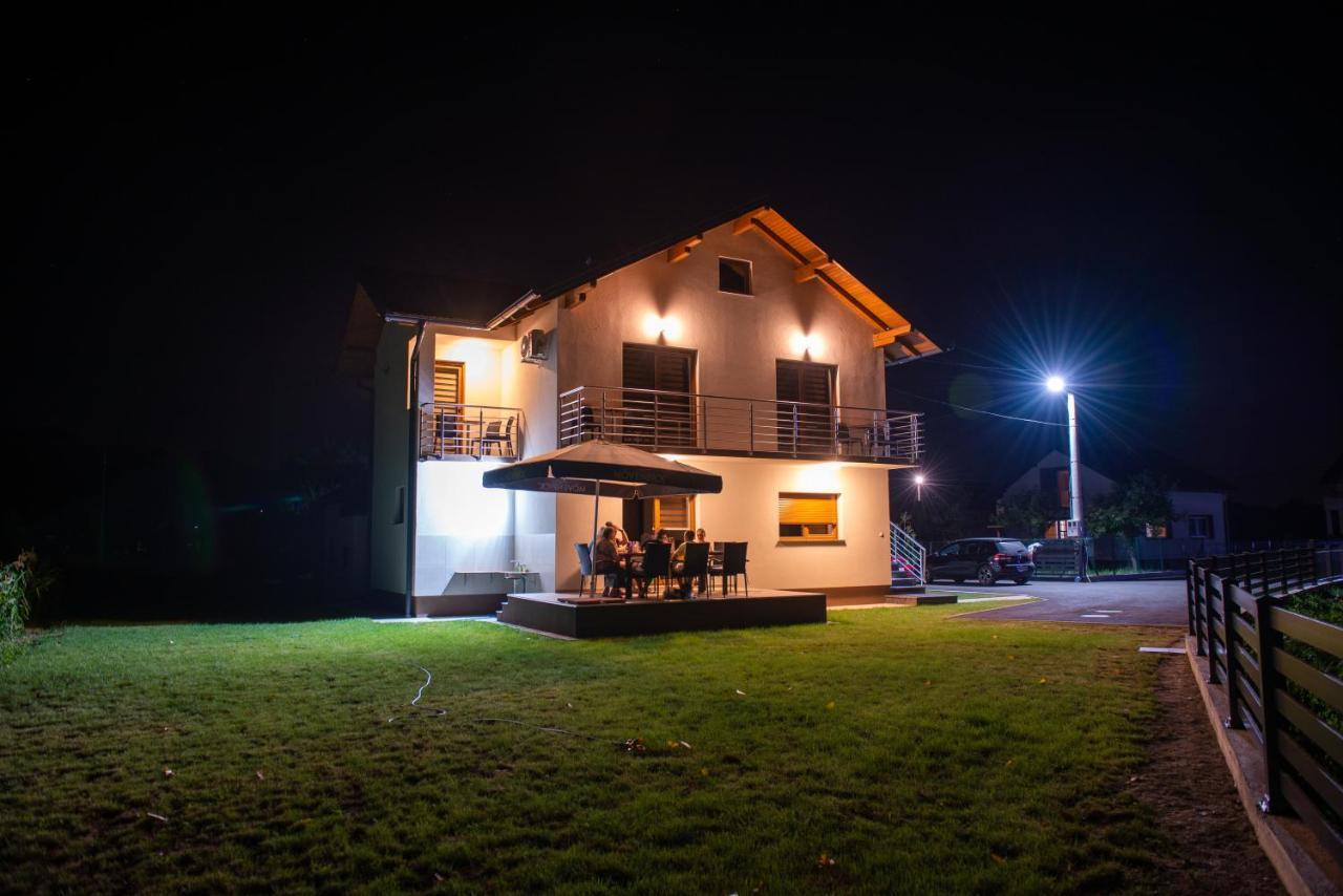 Hostal Sobe Mili Ozren Doboj Exterior foto
